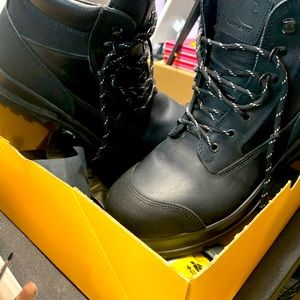 Men’s Carhartt Work Boots